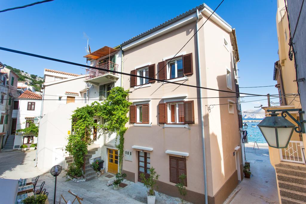 Apartments Sanja Baška Екстериор снимка