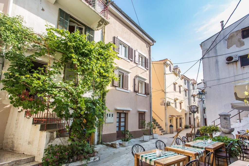 Apartments Sanja Baška Екстериор снимка