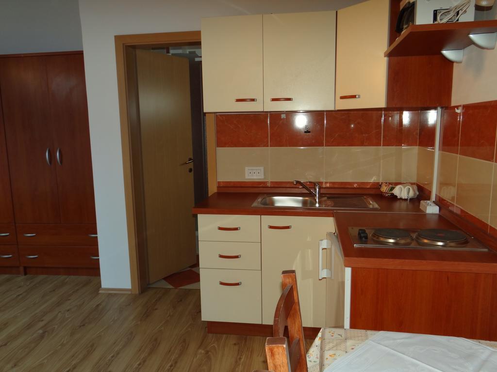 Apartments Sanja Baška Стая снимка