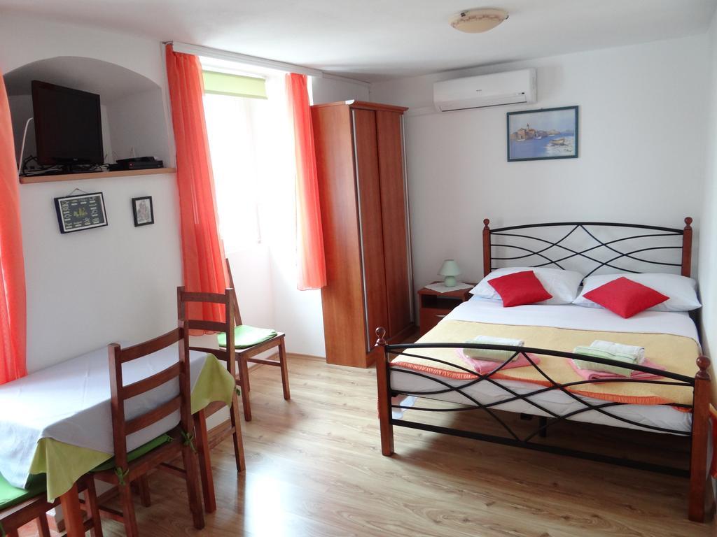 Apartments Sanja Baška Стая снимка